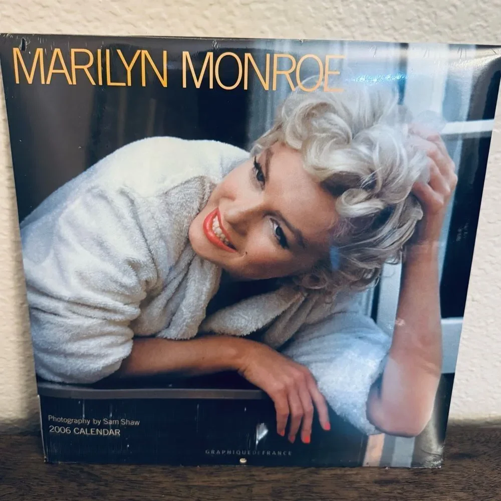 Marilyn Monroe Vintage 2006 Wall Hanging Calendar